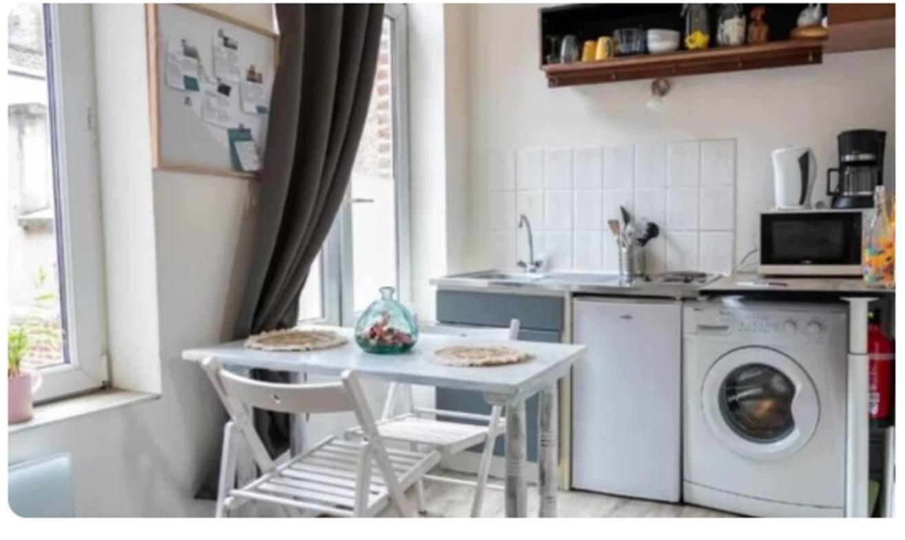 Apartamento Entier 1 Piece Et Salle De Bain Lila